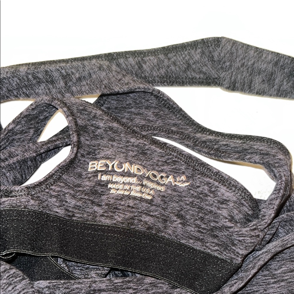 Beyond Yoga XS Space Dye Carefree Cut Out Lock Keyhole Grey Gray Cross Tank Top - Picture 5 of 5